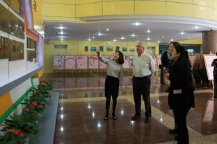 黄教院附属中山学校师生接待美国 澳大利亚海外教育访问团一行